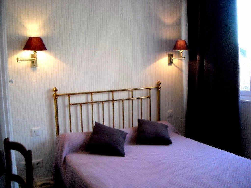 Logis Terrasse Hotel Lisieux Ngoại thất bức ảnh